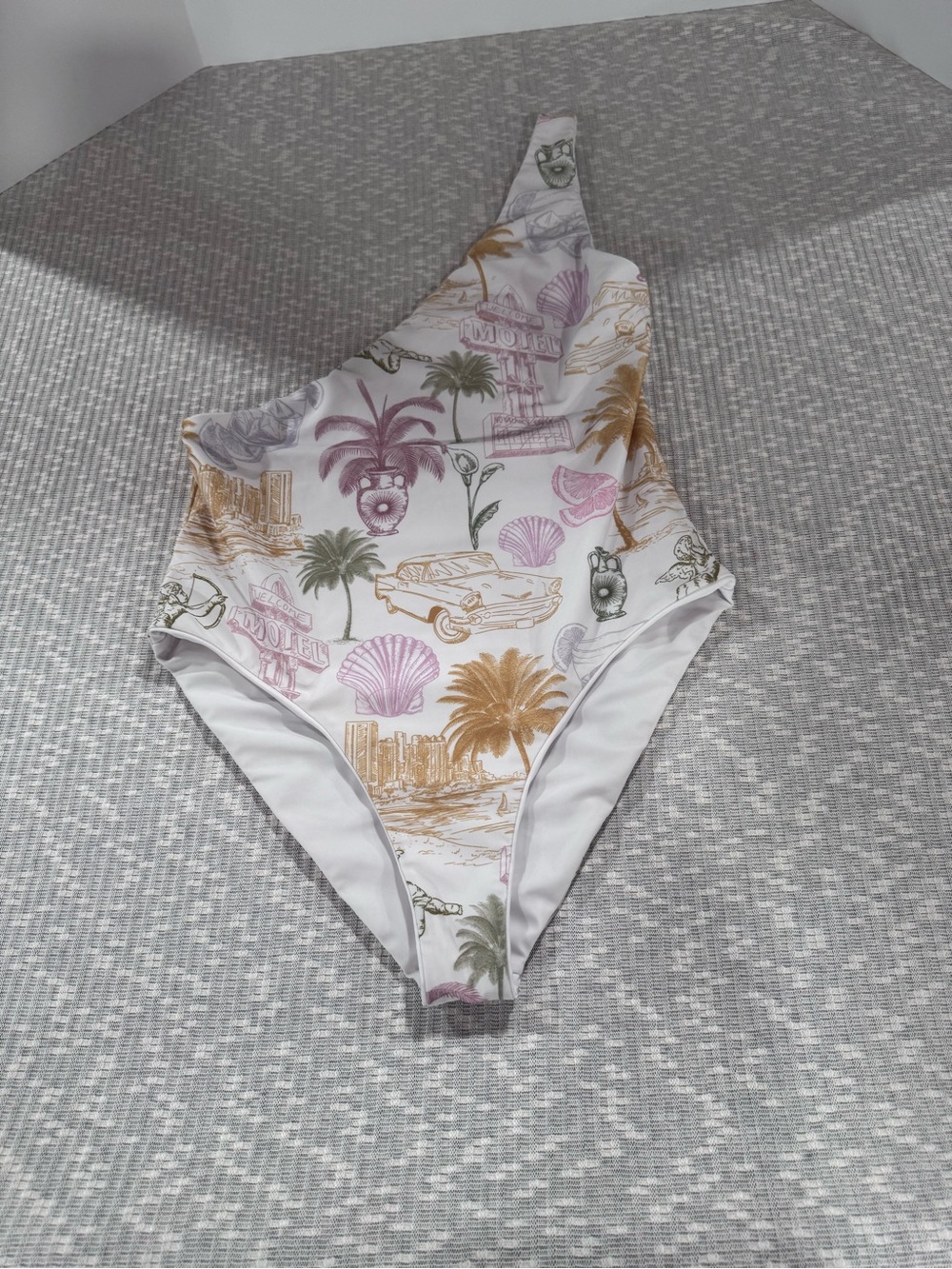 Baiia Havana Reversible One Shoulder One Piece Swimsuit White Retro Print Size S